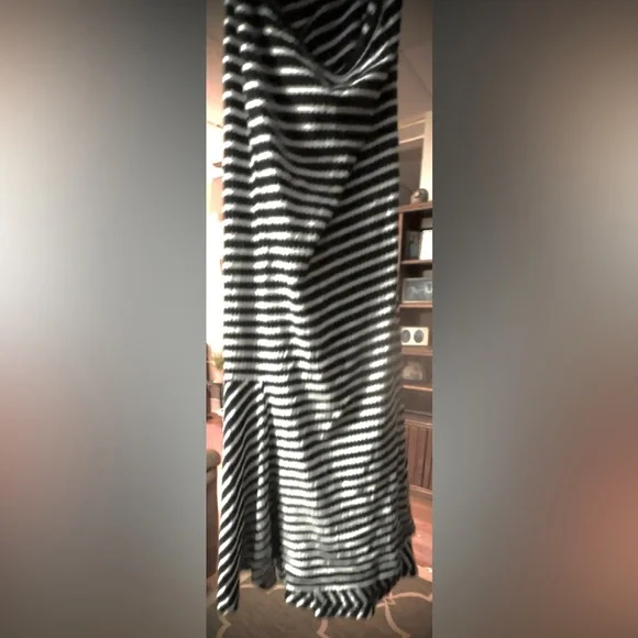 Short sleeve top - Picture 6 of 7